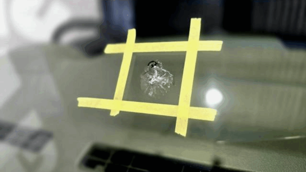 大阪・豊中市 日産クリッパー フロントガラス交換ならGLASSIC