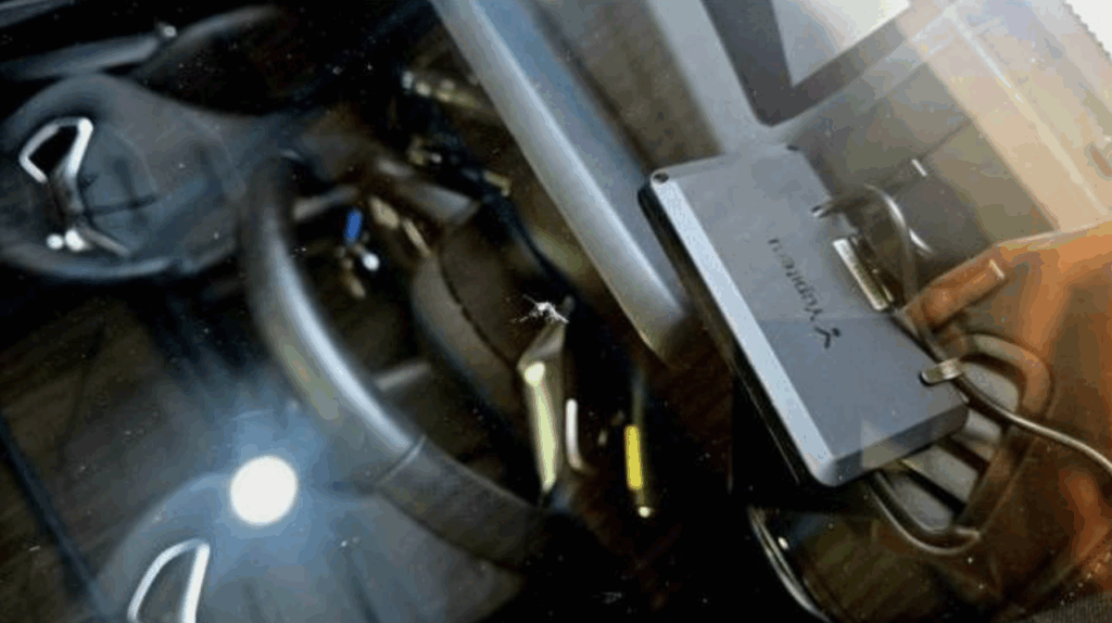 メルセデス・ベンツ Cクラス W206 飛び石修理 施工事例 GLASSIC