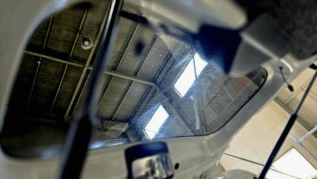 吹田市で施工したスペーシアカスタム KK53S カーフィルム剥がし